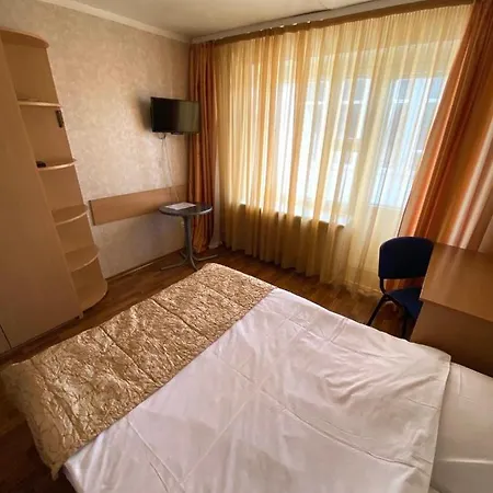 Готель Almaz
